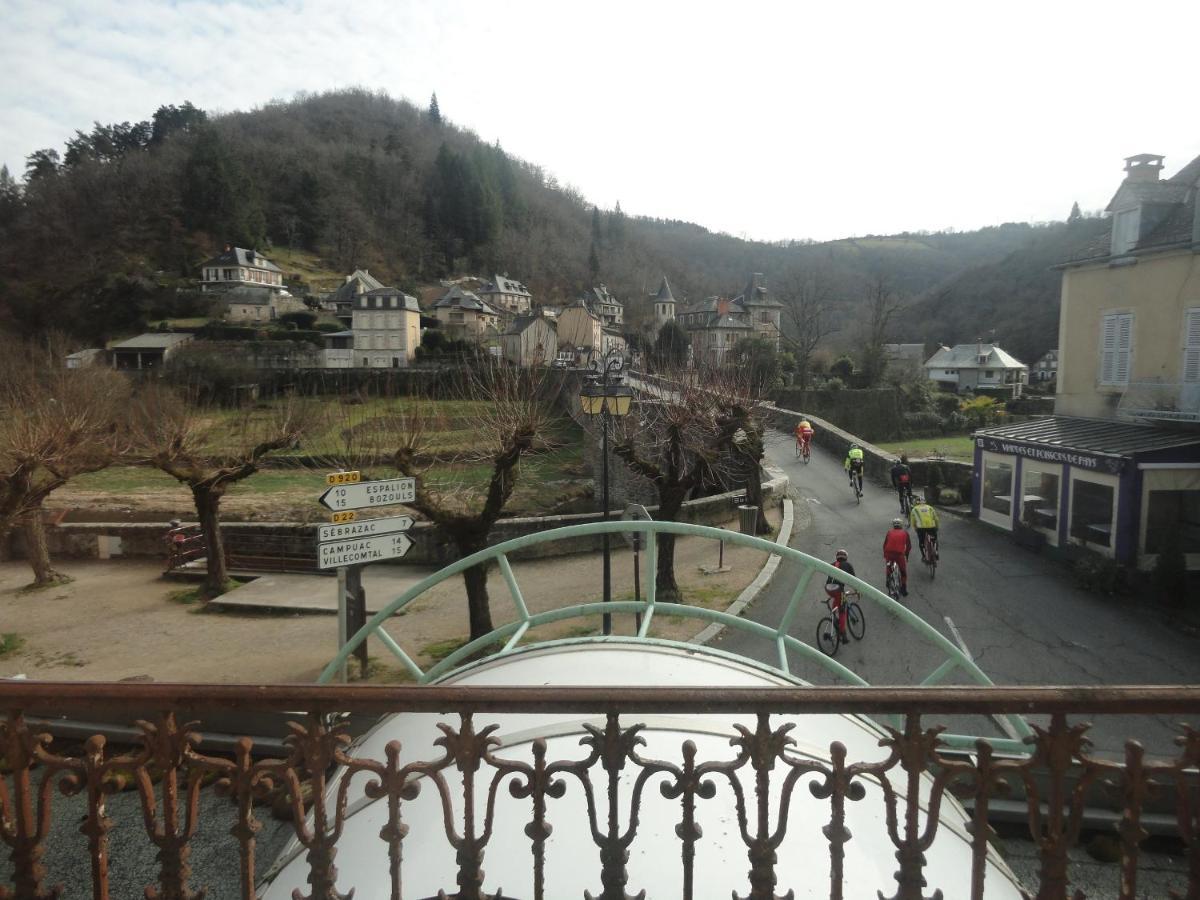 Restaurant Aux Armes D'estaing - Kb Group Hotel